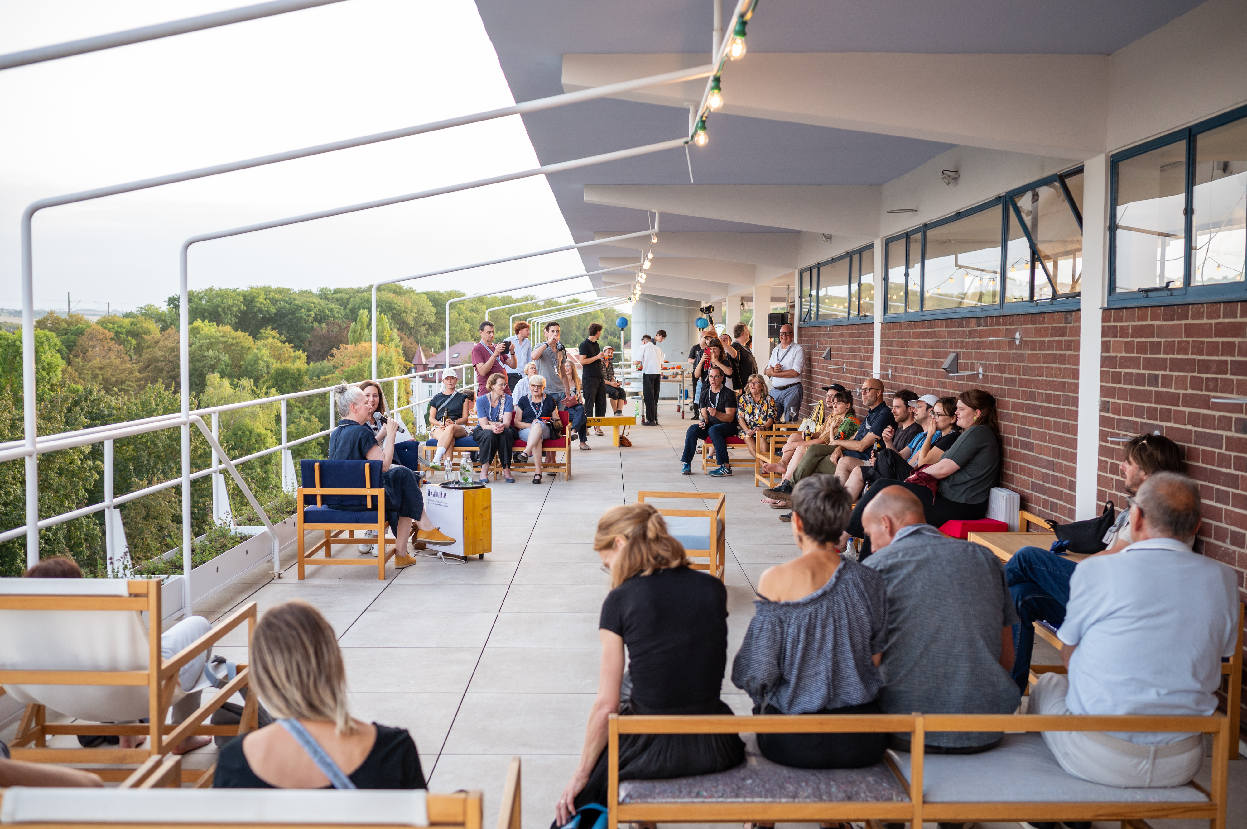 Bildbeschreibungstext